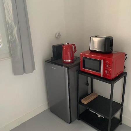 Studio Perfect For 2 Adults And 1 Kid, And Up To 2 Kids - Jourdain 20E, 25Mn To Louvre Via Line M11 Paryż Zewnętrze zdjęcie