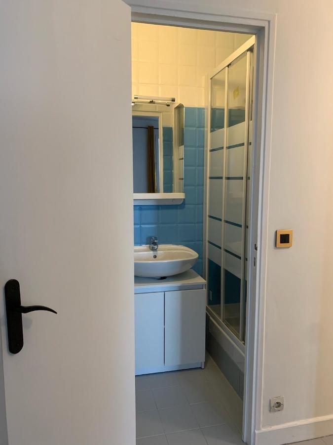 Studio Perfect For 2 Adults And 1 Kid, And Up To 2 Kids - Jourdain 20E, 25Mn To Louvre Via Line M11 Paryż Zewnętrze zdjęcie